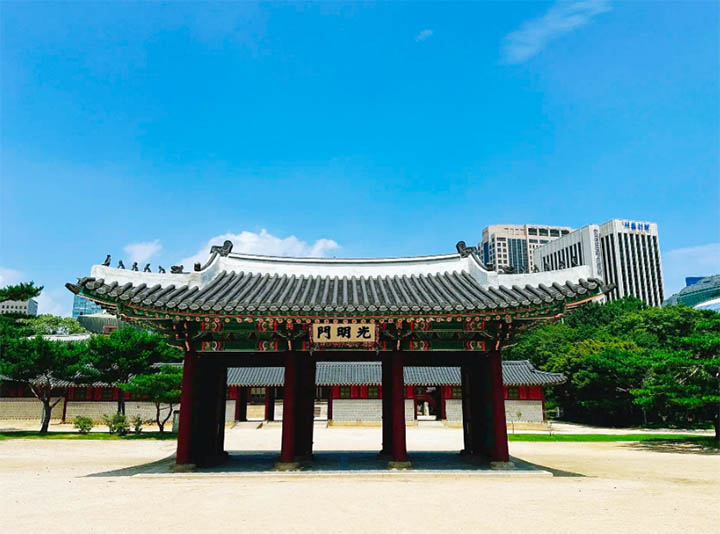 Time Travel Ticket: The Korean Palaces in Seoul You Absolutely Must Visit 3 deoksugung palace in seoul