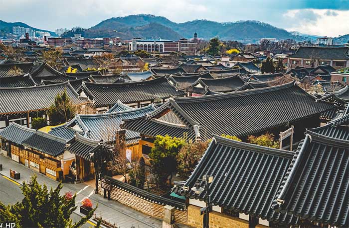 Korea Travel Itinerary for 7 Days: From Seoul City Lights to Coastal Calm 4 jeonju hanok village